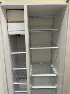 GE Side by Side Refrigerator - 3512