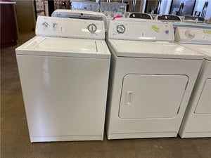 Whirlpool Washer and Electric Dryer Set - 1046-1047