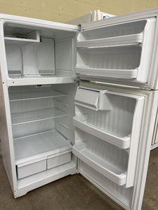 Hotpoint Refrigerator - 1221