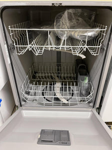 Hotpoint Dishwasher - 5041