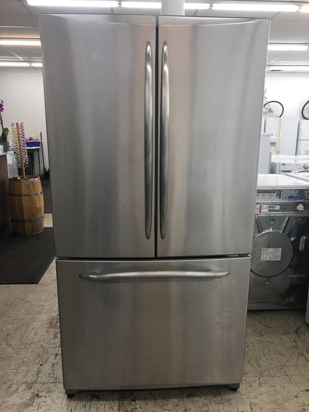 GE Stainless French Door Refrigerator - 1623