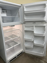 Load image into Gallery viewer, Kenmore Refrigerator - 8856
