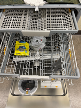 Load image into Gallery viewer, Miele Dishwasher - 1530
