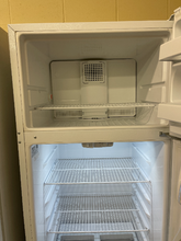 Load image into Gallery viewer, GE Refrigerator - 1368
