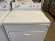 Load image into Gallery viewer, Whirlpool Washer and Gas Dryer Set - 2394 - 3044
