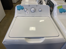 Load image into Gallery viewer, Hotpoint Washer and Electric Dryer Set - 2766 - 2736
