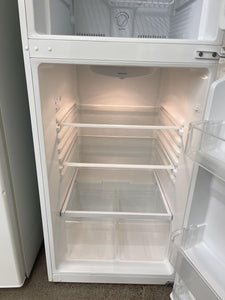 GE Refrigerator - 2401