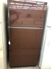 Load image into Gallery viewer, GE Brown Refrigerator - 5093
