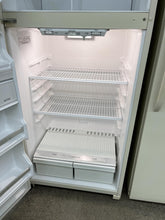 Load image into Gallery viewer, Whirlpool Bisque Refrigerator - 9169
