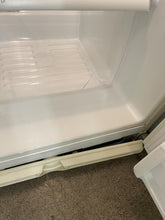 Load image into Gallery viewer, Kenmore Bisque Refrigerator - 5992
