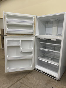 GE Refrigerator - 8452