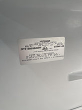Load image into Gallery viewer, Hotpoint Refrigerator - 6308
