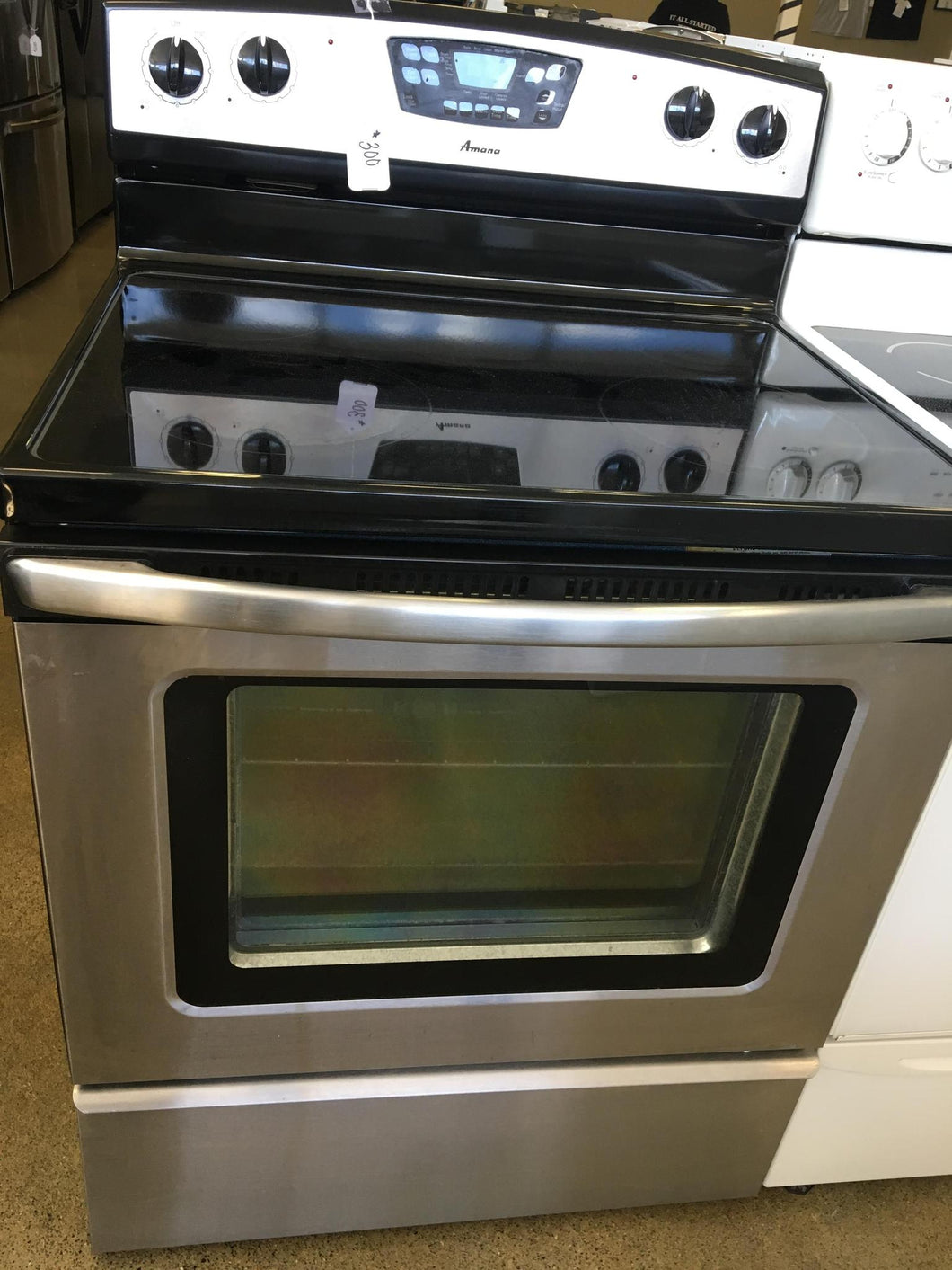 Amana Electric Stove - 9548