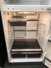 Load image into Gallery viewer, GE Refrigerator - 1621

