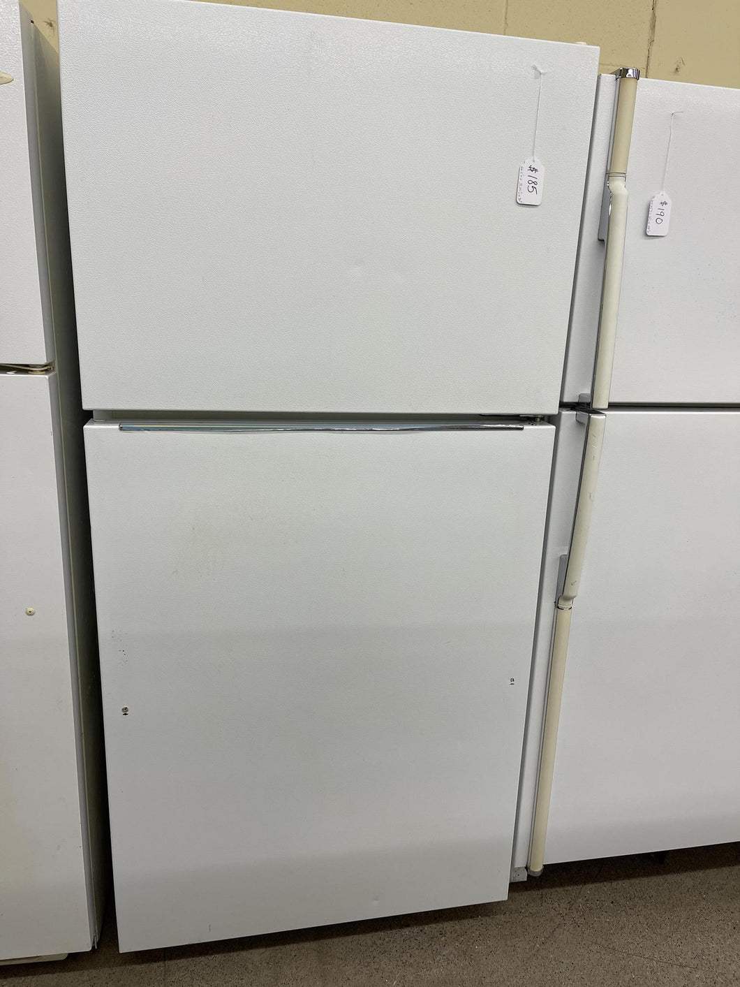 Kenmore Refrigerator - 8357