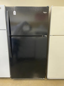 Whirlpool Black Refrigerator - 8581