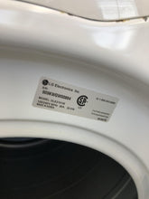 Load image into Gallery viewer, LG Electric Dryer - 1237
