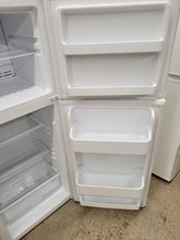 Load image into Gallery viewer, Danby Refrigerator - 5005

