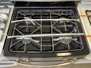 GE Stainless Gas Stove - 0414