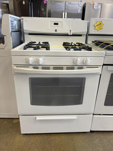 Load image into Gallery viewer, Whirlpool Gas Stove - 4679
