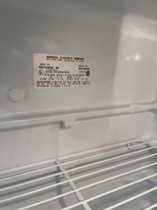 GE Bisque Refrigerator - 9540