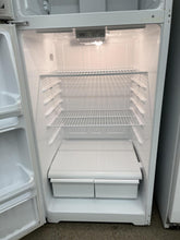 Load image into Gallery viewer, Hotpoint Refrigerator - 1577
