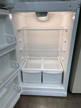 Load image into Gallery viewer, Frigidaire Refrigerator - 6810
