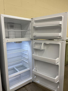 GE Refrigerator - 6613