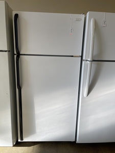 Kenmore Refrigerator - 1805