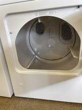 Load image into Gallery viewer, Amana Washer and Gas Dryer Set - 1170 - 5346
