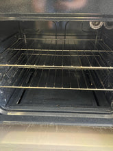 Load image into Gallery viewer, GE Gas Stove - 9380

