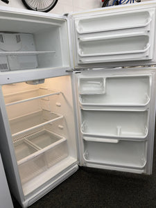 Frigidaire Refrigerator - 8347