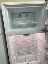 Load image into Gallery viewer, Kenmore Refrigerator - 3152
