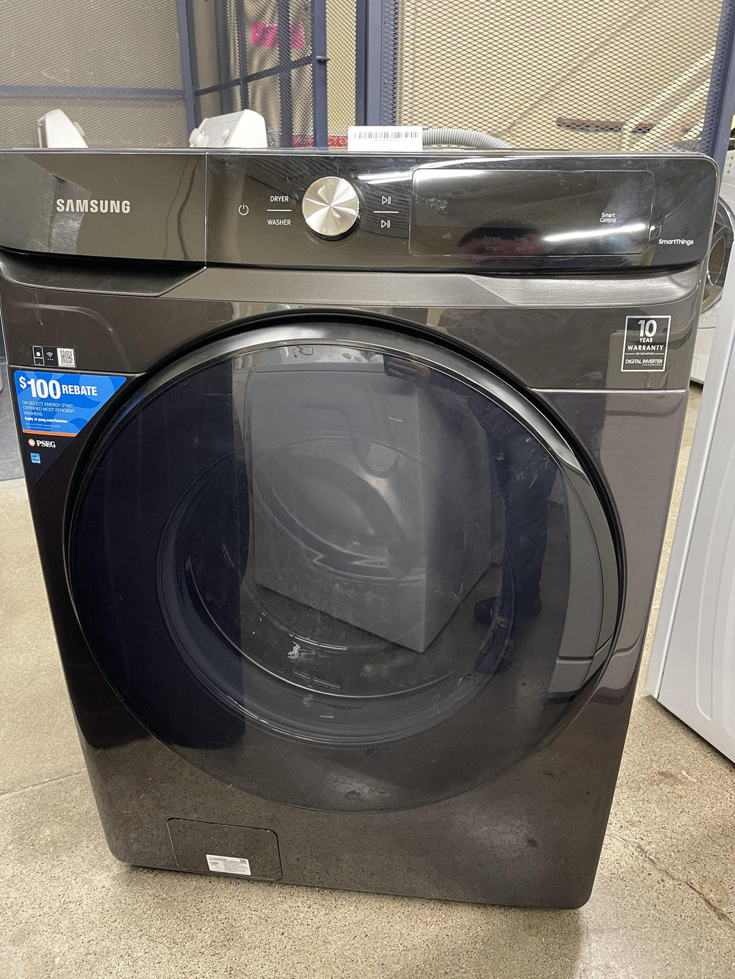 Samsung Black Front Load Washer - 8577