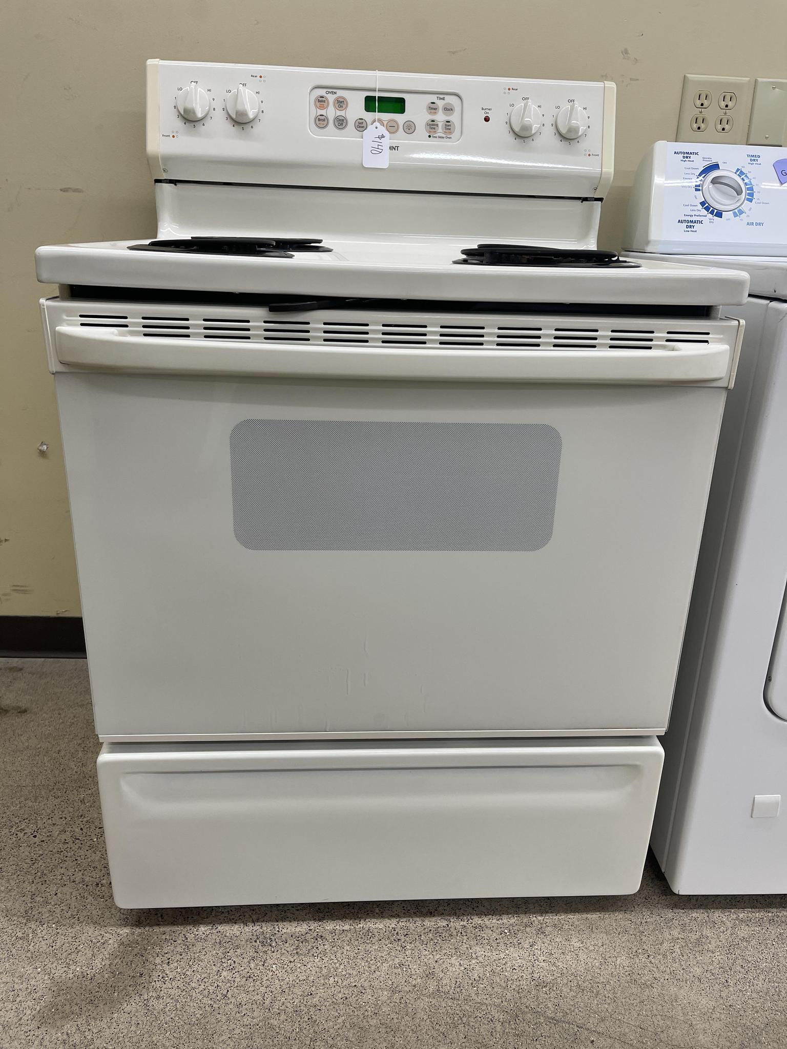 Hotpoint Used Electric Stove [no cord], Willie's Appliances