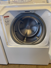 Load image into Gallery viewer, Maytag Neptune Front Load Washer and Gas Dryer Set - 1825 - 2798
