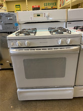 Load image into Gallery viewer, GE Gas Stove - 2692
