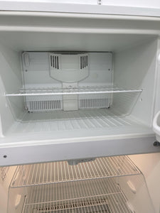 Kenmore Refrigerator - 1069