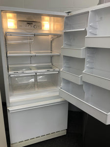 GE Refrigerator with Freezer on Bottom - 4237