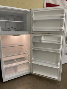 Whirlpool White Refrigerator - 6417