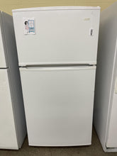 Load image into Gallery viewer, Admiral Refrigerator - 9151
