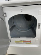 Load image into Gallery viewer, Samsung Washer and Gas Dryer Set - 0038-9917
