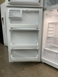 GE White Refrigerator - 4565