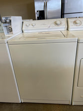 Load image into Gallery viewer, Whirlpool Washer and Gas Dryer Set - 0694 - 7196
