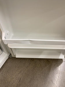 Roper Refrigerator - 5622