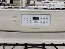 Load image into Gallery viewer, Frigidaire Gas Stove - 0889
