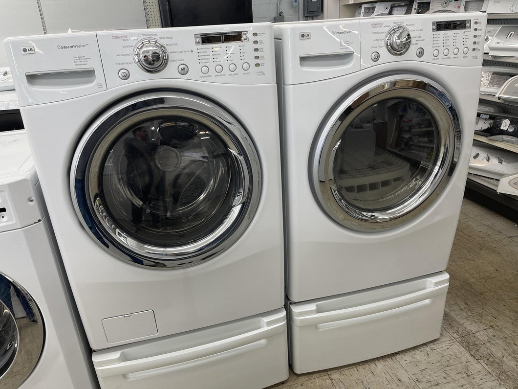 LG Front Load Washer and Gas Dryer Set - 5998-5896