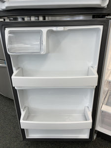 GE Stainless Refrigerator - 3652