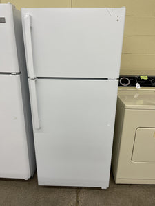 GE Refrigerator - 6613