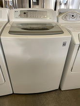 Load image into Gallery viewer, LG Washer and Gas Dryer Set - 6890 - 5674
